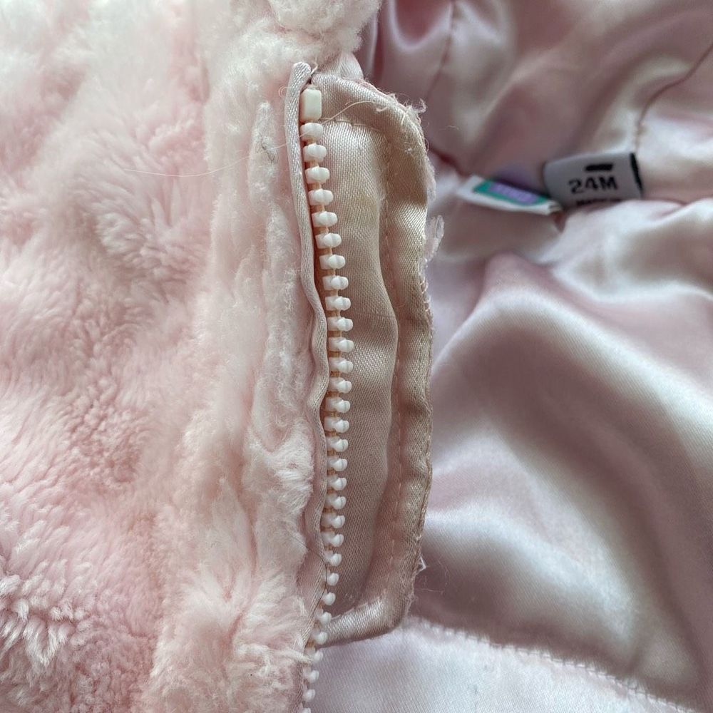 Fluffy jacket - Picture 7 of 7
